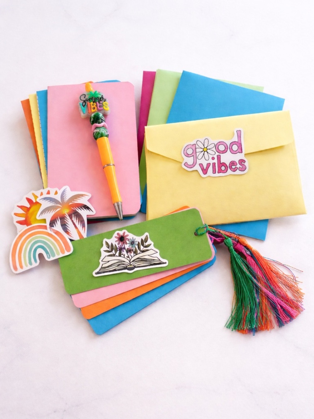 Super cute “Summer Vibes” gift bundle—perfect for teachers, coworkers, students